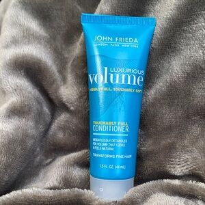 💖3/$15💖 John Frieda Luxurious Volume Conditioner 1.5 fl.oz Fine Hair travel size